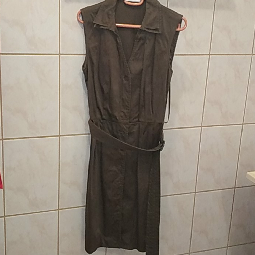 Calvin klein belted button up sleeveless dress